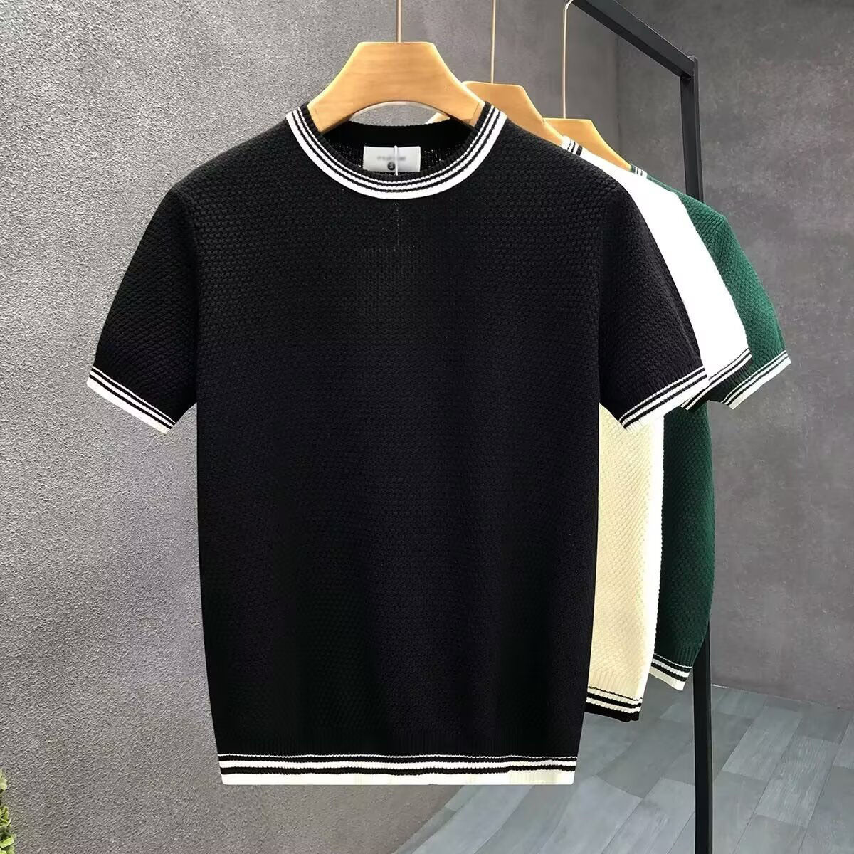 Classic Plus Size Men’s Cotton T-Shirt – Black (2XL-5XL)