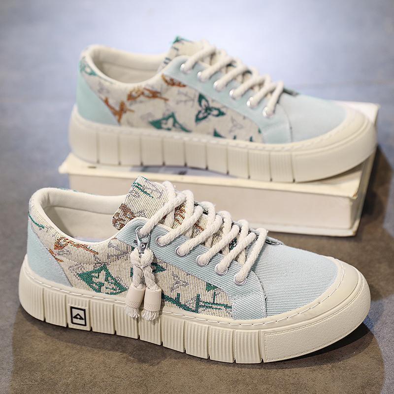 Casual Unisex Sneakers – Lightweight & Stylish Everyday Shoes